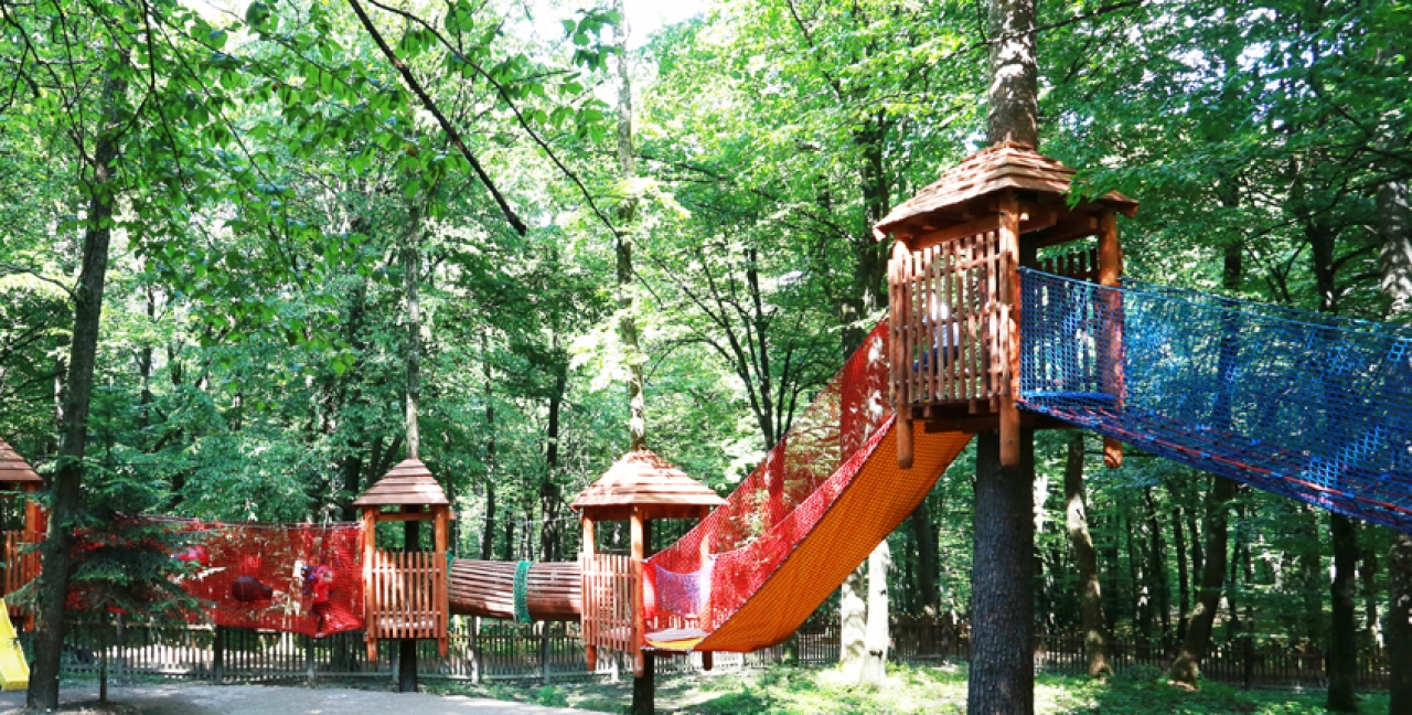 The children's rope park